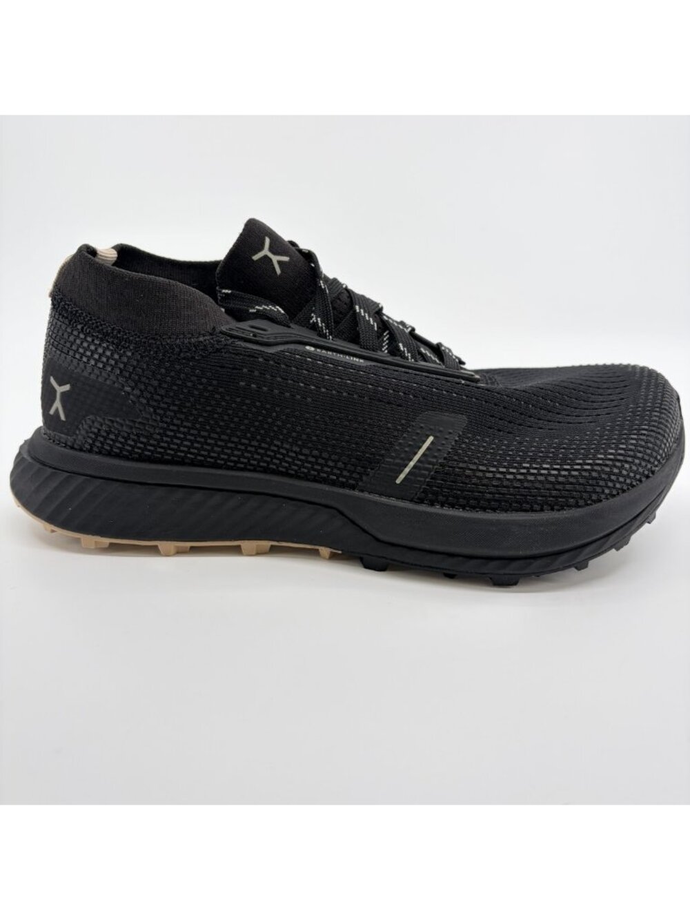 Flux Footwear Adapt Trail Runner Black Womens Size 7.5 Athletic Shoes Sneakers